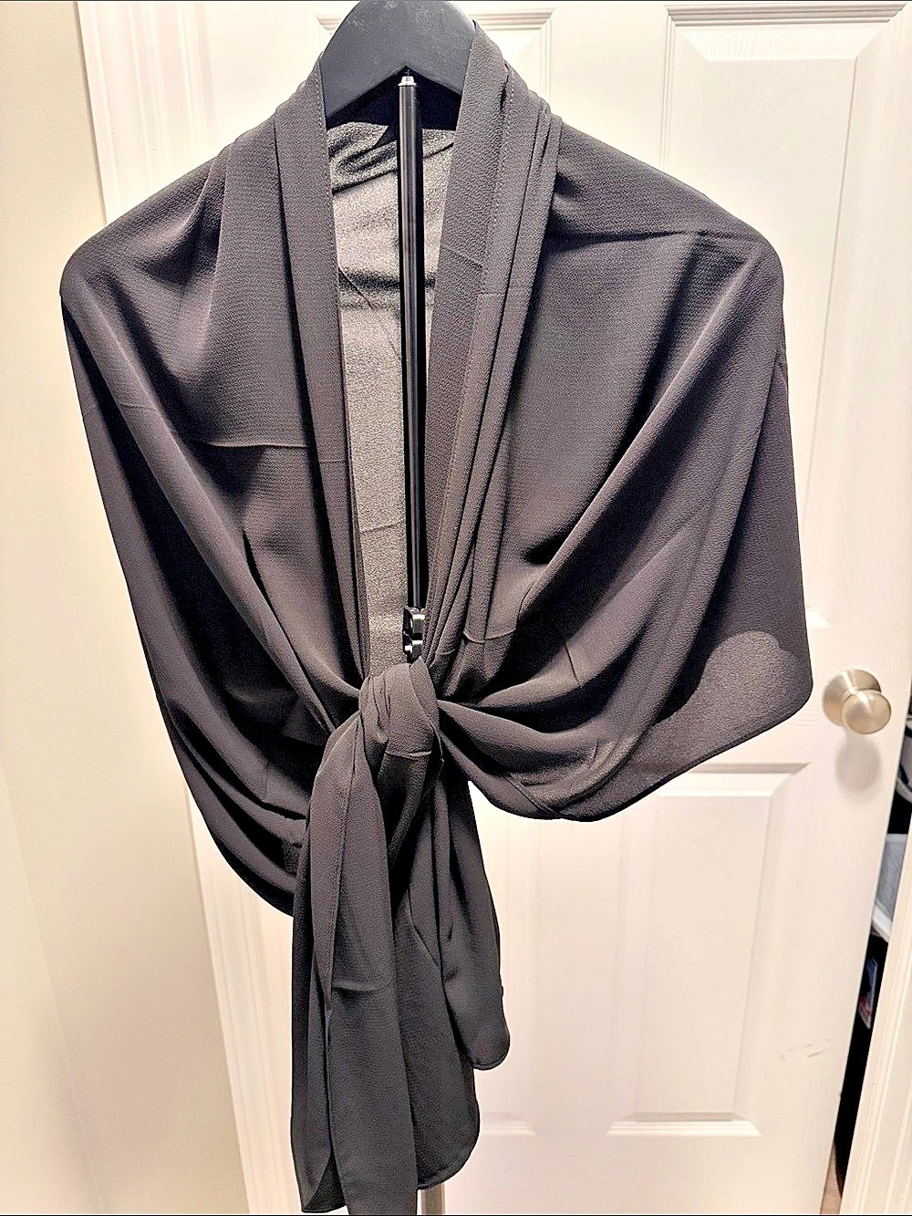 Black opaque pashmina Like New